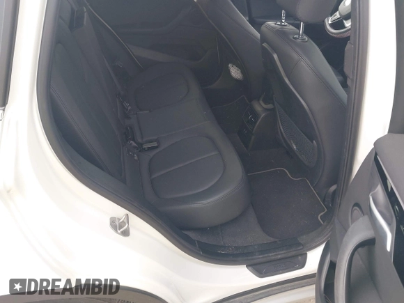 2022 BMW X1 xDrive28i z VIN WBXJG9C0XN5U89973, wystawiony jako IAAI lot #41508343 z przebiegiem 67 424 mil mil oraz . Historia ofert i sprzedaży dostępna na DreamBid. Obrazek 8.