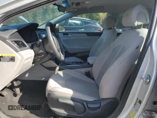 2015 Hyundai Sonata SE with VIN 5NPE24AF0FH060091, listed as a Copart auction lot 53171875 with 152,354 mi miles and Clean Title. Bid and sale history available at carsss.com. Image 7.