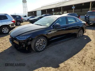 2023 Hyundai Sonata Hybrid Limited with VIN KMHL54JJ3PA070184, listed as a Copart auction lot 71865413 with 756 mi miles. Bid and sale history available at carsss.com. Image 1.