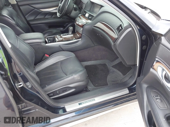 2017 Infiniti Q70 3.7 with VIN JN1BY1PR0HM210469, listed as a IAAI auction lot 42149004 with 105,840 mi miles and . Bid and sale history available at DreamBid. Image 5.
