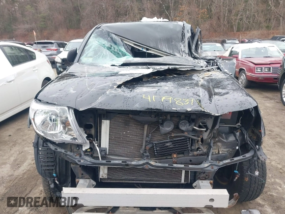 2011 Toyota Tacoma with VIN 5TFUU4EN9BX007217, listed as a IAAI auction lot 41798391 with 71,684 mi miles. Bid and sale history available at carsss.com. Image 13.