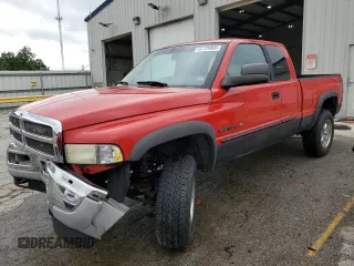 2001 Dodge 1500 z VIN 1B7HF13Z41J597313, wystawiony jako Copart lot #57720805 z przebiegiem 161 711 mil mil oraz Szkoda całkowita • Salvage title. Historia ofert i sprzedaży dostępna na DreamBid. Obrazek 1.