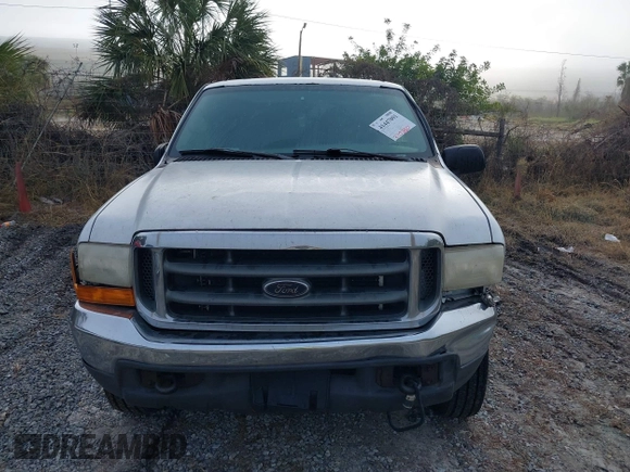 2000 Ford F-350 XL with VIN 1FTSX31FXYEB32383, listed as a IAAI auction lot 41447091 with 370,350 mi miles and . Bid and sale history available at DreamBid. Image 11.