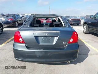 2006 Scion tC with VIN JTKDE167060074288, listed as a IAAI auction lot 37729781 with 119,836 mi miles. Bid and sale history available at carsss.com. Image 17.