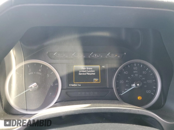 2019 Ford Expedition Max XLT with VIN 1FMJK1JT8KEA35688, listed as a Copart auction lot 51369695 with 174,454 mi miles and Salvage title. Bid and sale history available at DreamBid. Image 9.