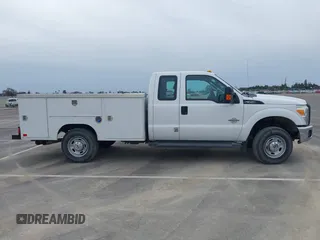 2015 Ford F-350 с VIN 1FD7X3FT4FED31393, выставлен на аукционе IAAI как лот 41420519 с пробегом 180 699 миль миль и . История ставок и продаж доступна на DreamBid. Изображение 13.