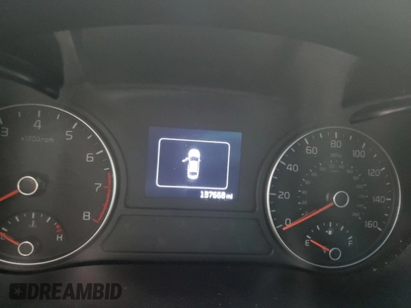 2017 Kia Optima LX z VIN 5XXGT4L3XHG122359, wystawiony jako Copart lot #43523765 z przebiegiem 137 668 mil mil oraz Szkoda całkowita • Salvage title. Historia ofert i sprzedaży dostępna na DreamBid. Obrazek 9.
