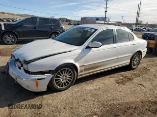 2007 Jaguar X-Type z VIN SAJWA51A07WJ14424, wystawiony jako Copart lot #84556864 z przebiegiem Nie podano mil oraz Szkody całkowita. Historia ofert i sprzedaży dostępna na DreamBid. Obrazek 1.