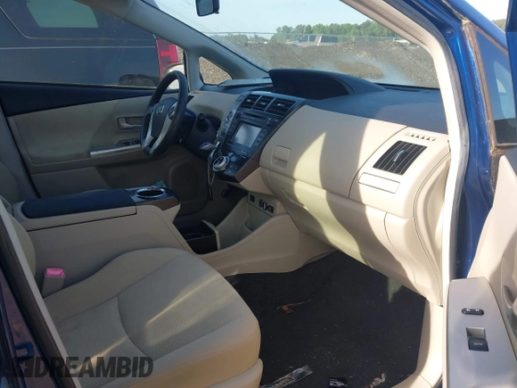 2013 Toyota Prius Two with VIN JTDZN3EU9D3271326, listed as a IAAI auction lot 42115506 with 185,846 mi miles and . Bid and sale history available at carsss.com. Image 5.
