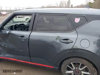 2020 Kia Soul GT-Line with VIN KNDJ63AU1L7078238, listed as a IAAI auction lot 41931330 with 38,484 mi miles. Bid and sale history available at carsss.com. Image 17.