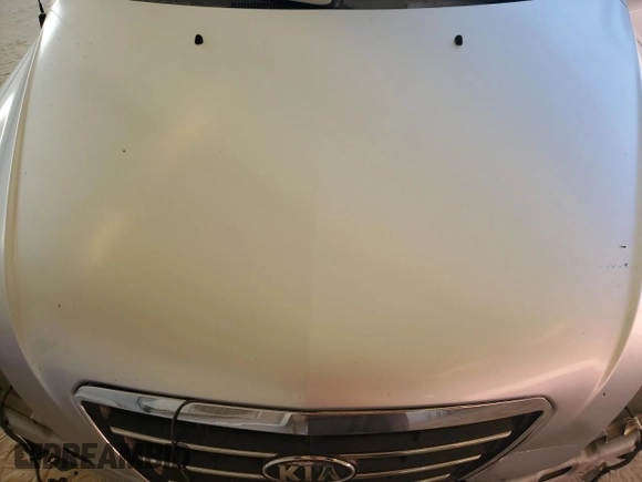 2008 Kia Sorento EX z VIN KNDJD736685770445, wystawiony jako Copart lot #56426455 z przebiegiem 196 911 mil mil oraz Szkoda całkowita • Salvage title. Historia ofert i sprzedaży dostępna na DreamBid. Obrazek 12.