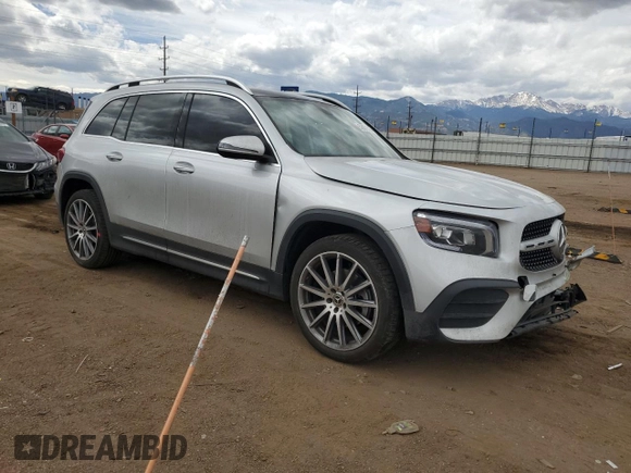 2021 Mercedes-Benz GLB 250 z VIN W1N4M4HB5MW135814, wystawiony jako Copart lot #53631015 z przebiegiem 42 723 mil mil oraz Szkoda całkowita • Salvage title. Historia ofert i sprzedaży dostępna na DreamBid. Obrazek 4.
