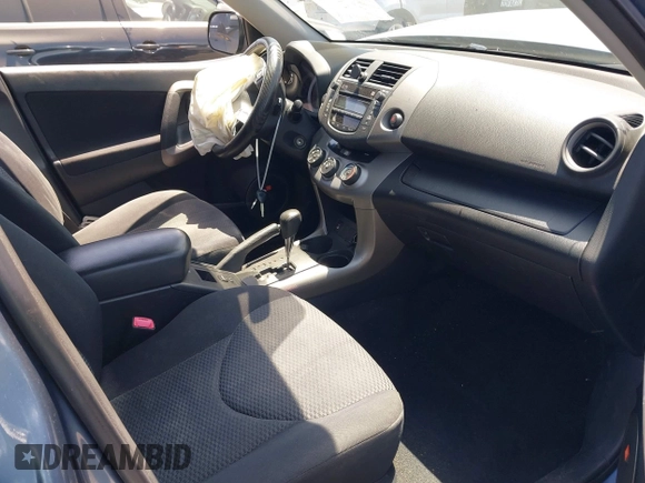 2008 Toyota RAV4 Sport with VIN JTMZK32V086015618, listed as a IAAI auction lot 39715648 with 137,887 mi miles and . Bid and sale history available at DreamBid. Image 5.