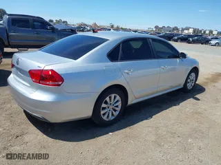2015 Volkswagen Passat 1.8T Wolfsburg Ed with VIN 1VWAT7A37FC045499, listed as a IAAI auction lot 42020337 with 171,804 mi miles. Bid and sale history available at carsss.com. Image 4.