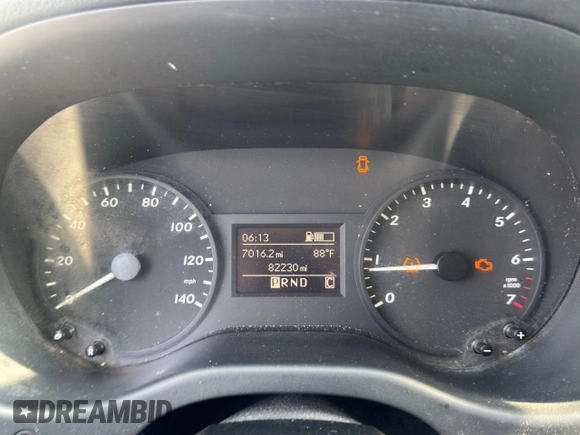 2017 Mercedes-Benz Metris Cargo z VIN WD3PG2EAXH3283888, wystawiony jako Copart lot #66764295 z przebiegiem 82 230 mil mil oraz Czysty tytuł • Clean title. Historia ofert i sprzedaży dostępna na DreamBid. Obrazek 8.