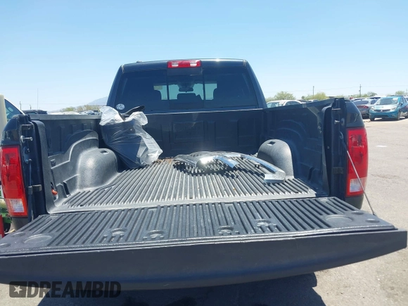 2018 Ram 1500 Big Horn с VIN 1C6RR7GG3JS319415, выставлен на аукционе IAAI как лот 42517862 с пробегом 117 906 миль миль и . История ставок и продаж доступна на DreamBid. Изображение 18.
