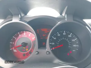 2015 Nissan Juke SL z VIN JN8AF5MV9FT562688, wystawiony jako IAAI lot #41950297 z przebiegiem 70 880 mil mil oraz . Historia ofert i sprzedaży dostępna na DreamBid. Obrazek 7.