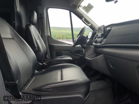 2021 Ford Transit Cargo с VIN 1FTBR1X8XMKA45750, выставлен на аукционе Copart как лот 58608595 с пробегом 43 107 миль миль и Списание • Salvage title. История ставок и продаж доступна на DreamBid. Изображение 11.