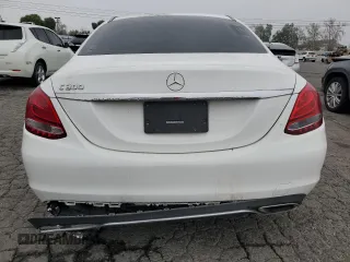 2018 Mercedes-Benz C 300 with VIN 55SWF4JBXJU239797, listed as a Copart auction lot 50731715 with 118,645 mi miles and Clean Title. Bid and sale history available at DreamBid. Image 6.