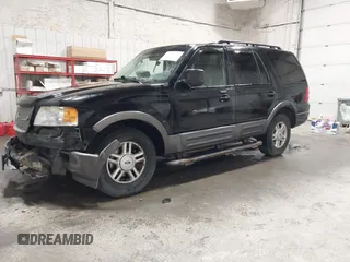 2005 Ford Expedition Special Service with VIN 1FMPU16515LA85217, listed as a IAAI auction lot 42238830 with 246,831 mi miles and . Bid and sale history available at DreamBid. Image 2.