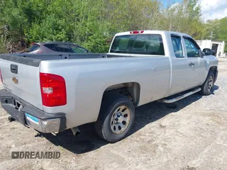 2010 Chevrolet Silverado 1500 with VIN 1GCSCPE03AZ263288, listed as a IAAI auction lot 42201341 with 179,439 mi miles and . Bid and sale history available at DreamBid. Image 4.