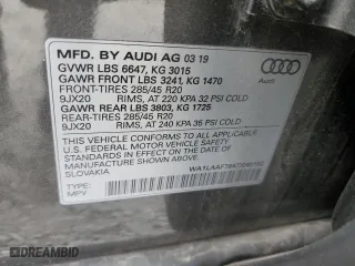 2019 Audi Q7 Premium Plus with VIN WA1LAAF79KD040152, listed as a Copart auction lot 52009345 with 38,961 mi miles and Salvage Title. Bid and sale history available at carsss.com. Image 13.