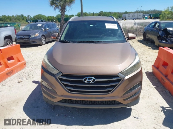 2016 Hyundai Tucson Sport with VIN KM8J33A29GU054909, listed as a IAAI auction lot 41835688 with 90,751 mi miles. Bid and sale history available at carsss.com. Image 12.