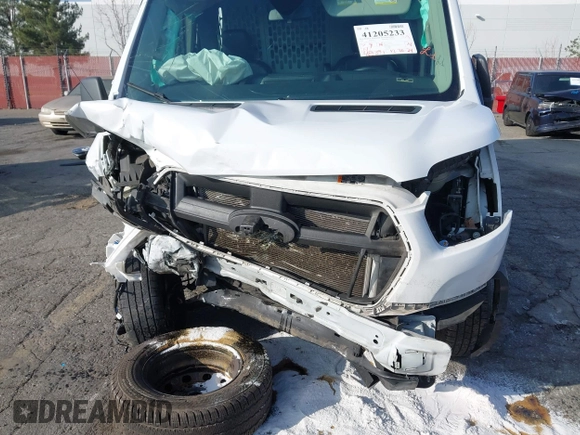 2021 Ford Transit Cargo z VIN 1FTBR3X82MKA18067, wystawiony jako IAAI lot #41205233 z przebiegiem 48 391 mil mil oraz . Historia ofert i sprzedaży dostępna na DreamBid. Obrazek 6.