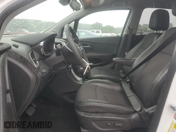 2022 Chevrolet Trax LT with VIN KL7CJPSM2NB548061, listed as a Copart auction lot 60250645 with 82,767 mi miles and Salvage title. Bid and sale history available at DreamBid. Image 7.