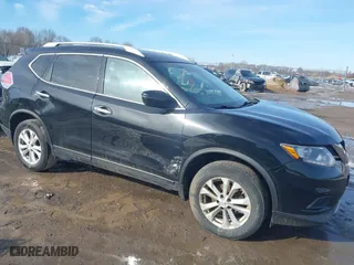 2016 Nissan Rogue S with VIN JN8AT2MV4GW146121, listed as a IAAI auction lot 41723124 with 195,681 mi miles. Bid and sale history available at carsss.com. Image 1.