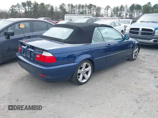 2004 BMW 3 Series 325Ci with VIN WBABW33434PG98463, listed as a IAAI auction lot 41717920 with 83,424 mi miles. Bid and sale history available at carsss.com. Image 4.