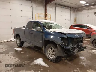 2020 Chevrolet Colorado 4WD Work Truck with VIN 1GCHTBEA5L1114663, listed as a IAAI auction lot 41620270 with 84,381 mi miles. Bid and sale history available at carsss.com. Image 1.