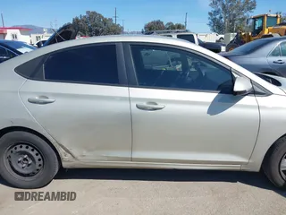2019 Hyundai Accent SE with VIN 3KPC24A37KE087123, listed as a IAAI auction lot 41837687 with 99,443 mi miles. Bid and sale history available at carsss.com. Image 13.