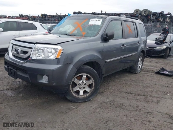 2010 Honda Pilot Touring with VIN 5FNYF4H8XAB015000, listed as a IAAI auction lot 41416718 with 1 mi miles. Bid and sale history available at carsss.com. Image 2.