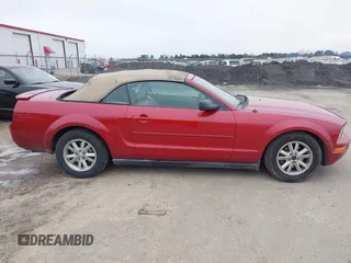 2008 Ford Mustang Deluxe with VIN 1ZVHT84N885204927, listed as a IAAI auction lot 41395944 with 144,892 mi miles and . Bid and sale history available at carsss.com. Image 16.