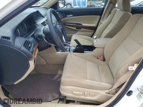 2012 Honda Accord EX z VIN 1HGCP3F77CA005520, wystawiony jako Copart lot #59693575 z przebiegiem 18 248 mil mil oraz Szkoda całkowita • Salvage title. Historia ofert i sprzedaży dostępna na DreamBid. Obrazek 7.