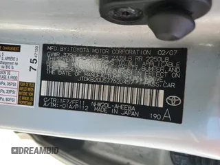 2007 Toyota Prius z VIN JTDKB20U577620457, wystawiony jako Copart lot #86045044 z przebiegiem 175 085 mil mil oraz Nie do naprawy • Non repairable. Historia ofert i sprzedaży dostępna na DreamBid. Obrazek 12.
