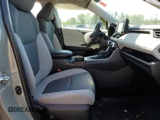 2022 Toyota RAV4 XLE with VIN 2T3P1RFV1NW259179, listed as a Copart auction lot 57253525 with 55,764 mi miles and Salvage title. Bid and sale history available at DreamBid. Image 7.