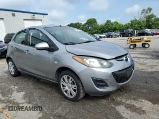 2013 Mazda 2 Sport with VIN JM1DE1KY7D0167585, listed as a Copart auction lot 56028334 with 79,067 mi miles and Salvage Title. Bid and sale history available at carsss.com. Image 4.