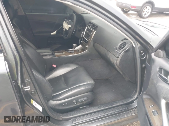 2010 Lexus IS 250 z VIN JTHCF5C2XA5036139, wystawiony jako IAAI lot #42101015 z przebiegiem 198 782 mil mil oraz . Historia ofert i sprzedaży dostępna na DreamBid. Obrazek 5.