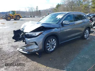 2020 Infiniti QX50 Luxe z VIN 3PCAJ5M38LF112019, wystawiony jako IAAI lot #41395539 z przebiegiem 35 908 mil mil oraz . Historia ofert i sprzedaży dostępna na DreamBid. Obrazek 21.