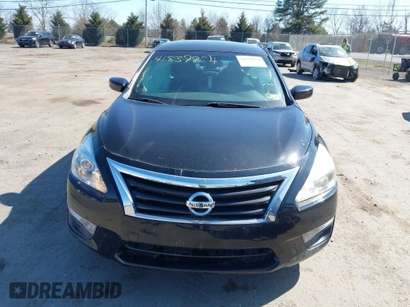 2015 Nissan Altima 2.5 S with VIN 1N4AL3AP7FN349408, listed as a IAAI auction lot 41839954 with 92,447 mi miles. Bid and sale history available at carsss.com. Image 12.