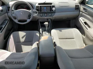 2005 Toyota Camry LE z VIN 4T1BE30K35U534439, wystawiony jako Copart lot #59994085 z przebiegiem 151 191 mil mil oraz Szkoda całkowita • Salvage title. Historia ofert i sprzedaży dostępna na DreamBid. Obrazek 8.