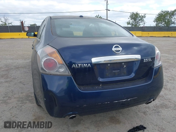 2010 Nissan Altima 2.5 S with VIN 1N4AL2AP2AN547381, listed as a IAAI auction lot 42135963 with 206,369 mi miles. Bid and sale history available at carsss.com. Image 6.