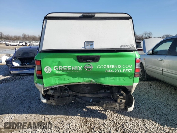 2024 Nissan Frontier S z VIN 1N6ED1CL2RN630671, wystawiony jako Copart lot #42723515 z przebiegiem Nie podano mil oraz Szkoda całkowita • Salvage title. Historia ofert i sprzedaży dostępna na DreamBid. Obrazek 6.