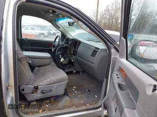 2006 Dodge 1500 SLT with VIN 1D7HU16286J125181, listed as a IAAI auction lot 41606294 with 151,971 mi miles and . Bid and sale history available at DreamBid. Image 5.