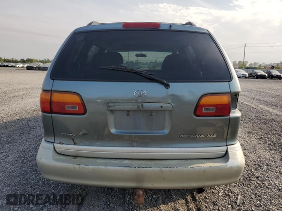 1998 Toyota Sienna LE with VIN 4T3ZF13C7WU074909, listed as a Copart auction lot 72345864 with 452,598 mi miles and Clean Title. Bid and sale history available at carsss.com. Image 6.