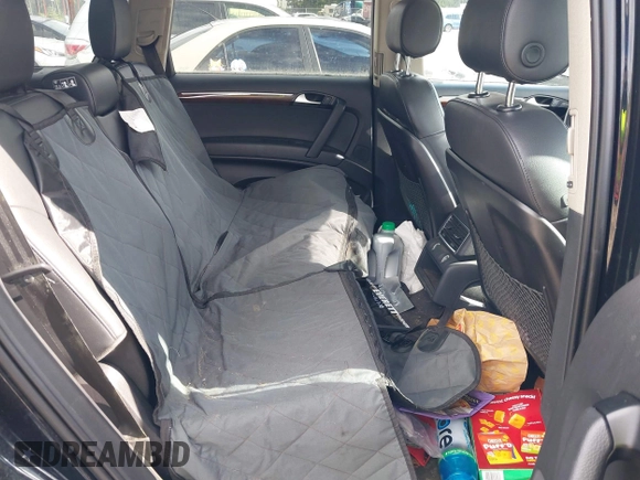 2013 Audi Q7 Premium Plus z VIN WA1LGAFE3DD009852, wystawiony jako IAAI lot #42310347 z przebiegiem 179 483 mil mil oraz . Historia ofert i sprzedaży dostępna na DreamBid. Obrazek 8.