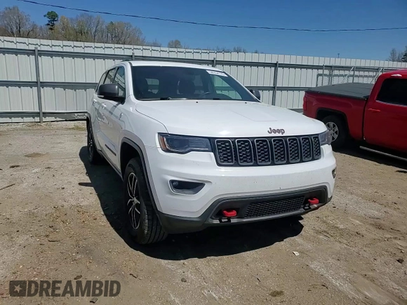 2018 Jeep Grand Cherokee Trailhawk with VIN 1C4RJFLG9JC274619, listed as a Copart auction lot 50354745 with 104,581 mi miles and Salvage title. Bid and sale history available at DreamBid. Image 10.