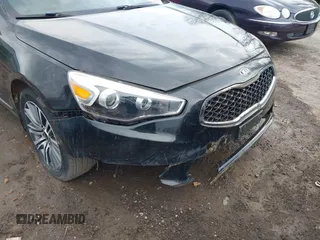 2016 Kia Cadenza Premium with VIN KNALN4D76G5208021, listed as a IAAI auction lot 41674106 with 87,800 mi miles. Bid and sale history available at carsss.com. Image 18.